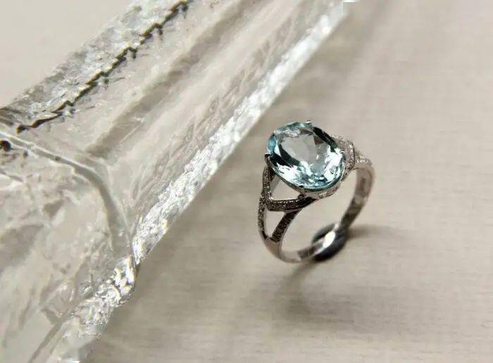 卡尔|宝姐：国王为省钱，子女都只能嫁娶平民？好在家有一宝，富贵万年……