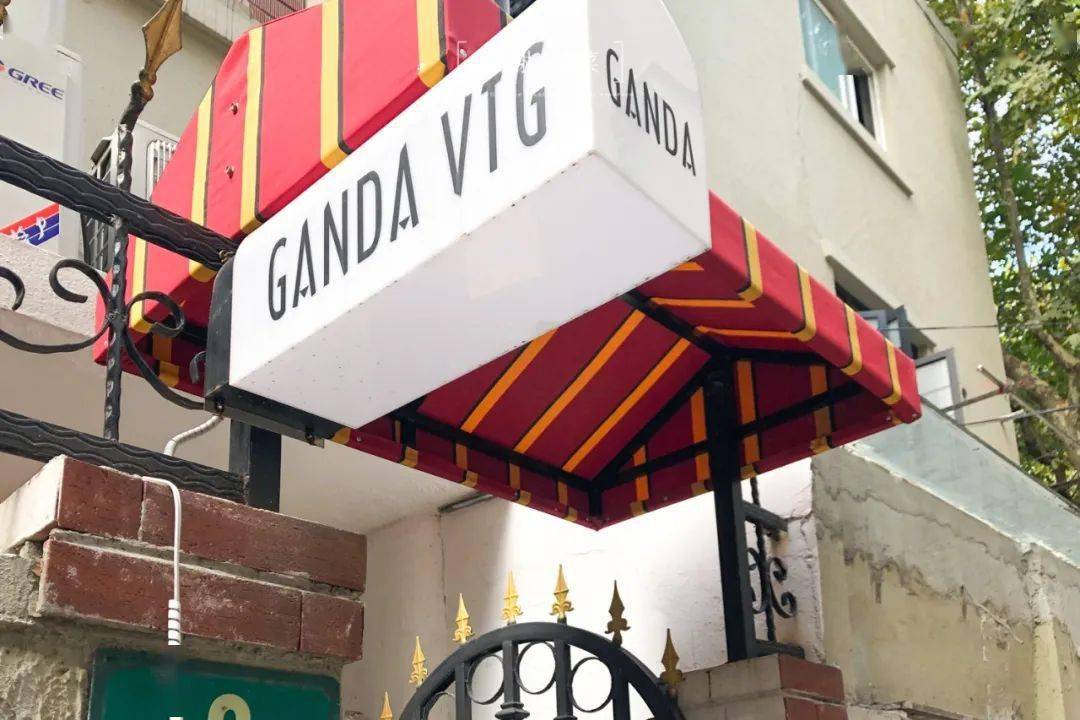 啥是中古店 a2d558177155491bb9b5d098c979ee4a.jpeg