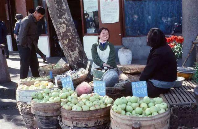 【摄影故事】老照片直击70年代的中国_农村