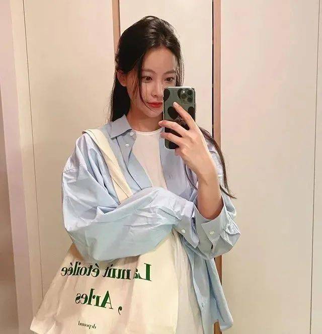 瑞小美|答应我，下次剪头发带着BLACKPINK的新专辑去好吗？