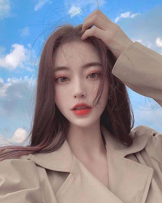 瑞小美|答应我，下次剪头发带着BLACKPINK的新专辑去好吗？