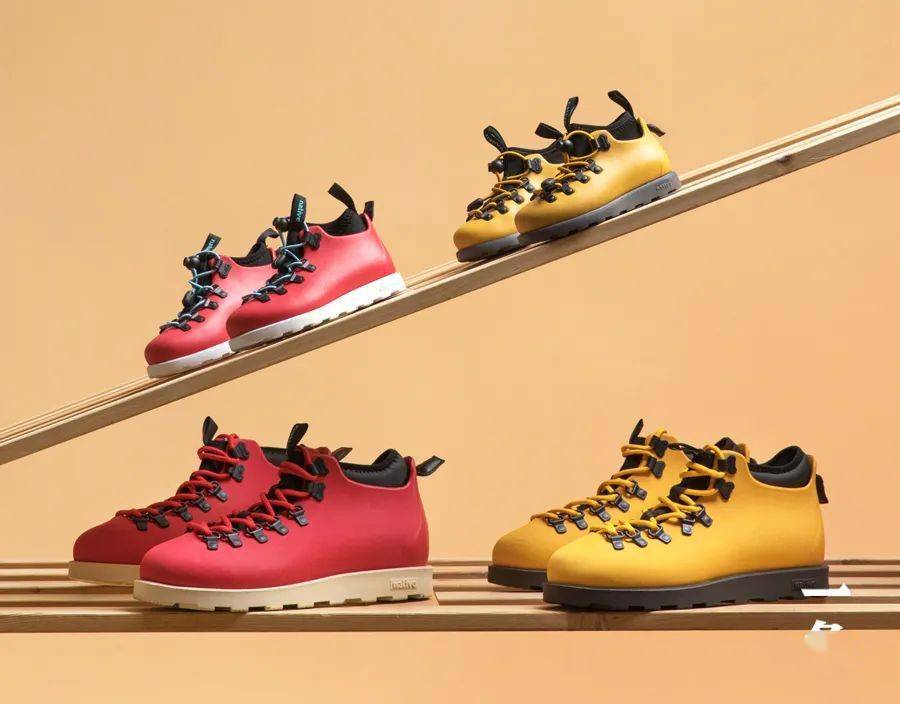 鞋子|好物推荐 | 来自加拿大的马丁靴，轻便保暖，不怕水，大人小孩一起穿！