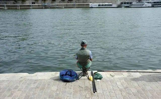 秋末|鱼儿不吃钩的5大特征秋末冬初季节交替