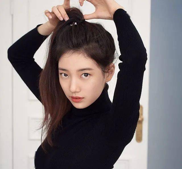 瑞小美|答应我，下次剪头发带着BLACKPINK的新专辑去好吗？