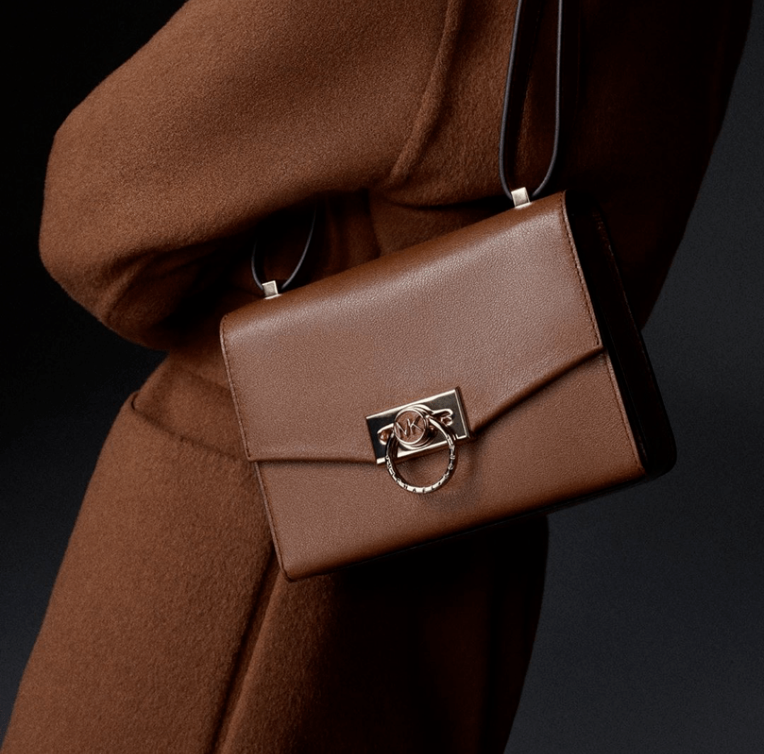 包已|MK和Coach的炸街新包已上线!