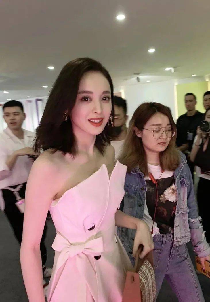 鼻梁|美人计 | 生图王者们的鼻子,原来都这么好看