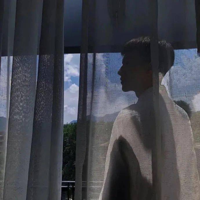 头像智者不入爱河可我是个糊涂蛋