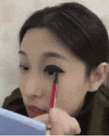 连直|44岁的赵薇当起“绿茶”，连直男女神都得甘拜下风…