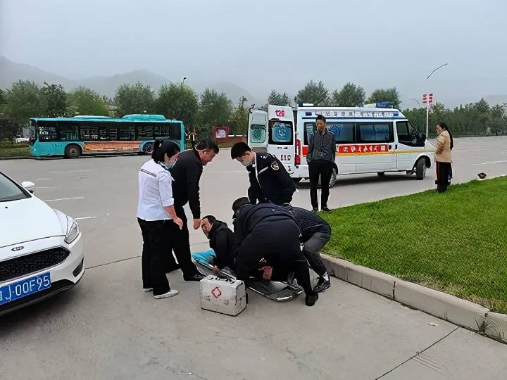 宝塔区2020年gdp_2015年宝塔区南关小学(3)