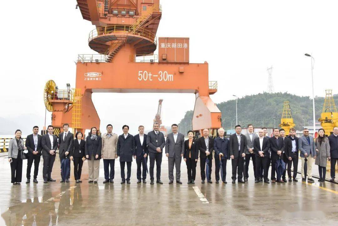 重庆与四川2019经济总量对比_四川与重庆地图(2)