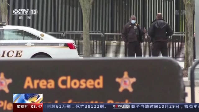 福奇：各地医院挤满新冠患者，美国正“朝着错