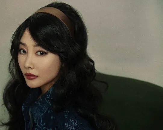 预售|200块也能化出百万化妆师同款底妆！3分钟让毛孔隐形，get粉嘟嘟的奶油肌！实在是太好看了~