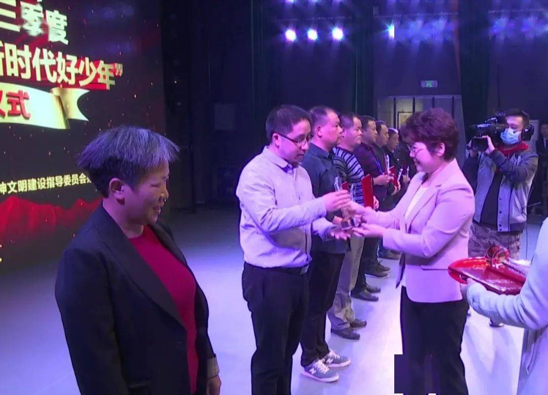 邵阳2020年前三季度G_2020年邵阳火车站调图