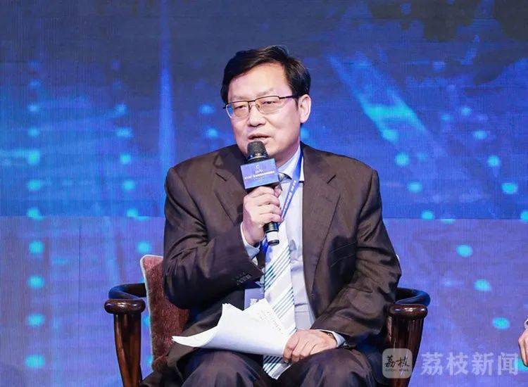 浙江省委宣传部副部长,省委网信办主任朱重烈