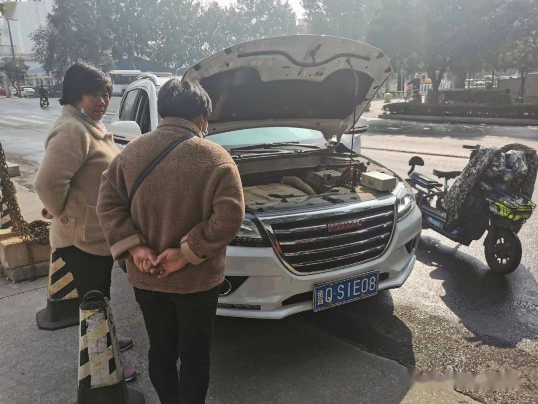 星空体育官网：
临沂爱心救援队10月26日(救援:87次 出动：97人)(图7)