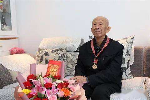 文 孟书宇 图 邬济同