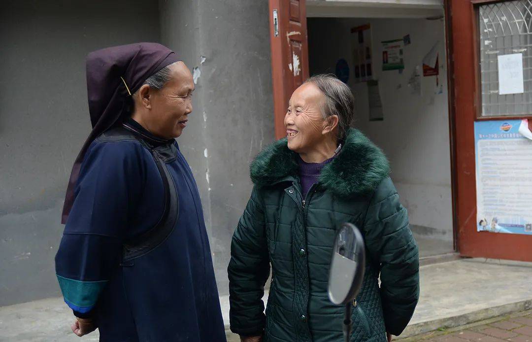 一个名字叫“喂”的女人