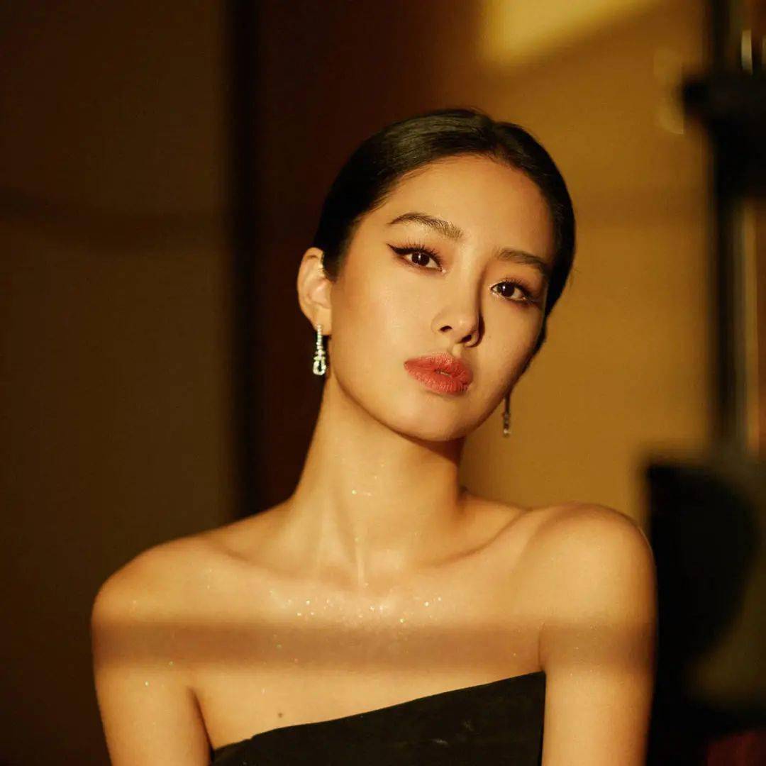 嘴唇|不用等出书，鞠婧祎的变美秘籍我搞到了！