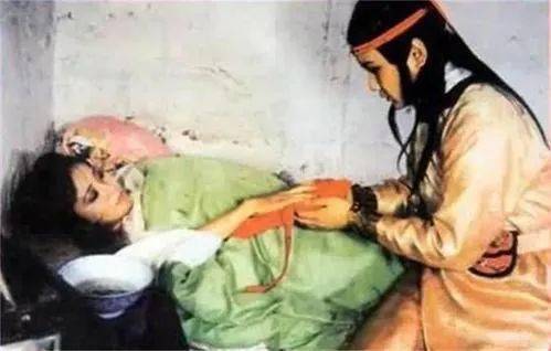 秦可卿之死与晴雯之殇两场葬礼背后藏着情与欲怎样的秘密