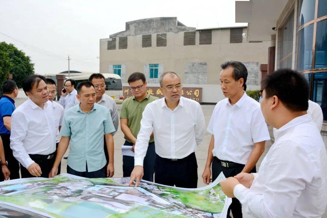 茂名市领导杨安队到我市调研镇(街道)经济社会发展情况