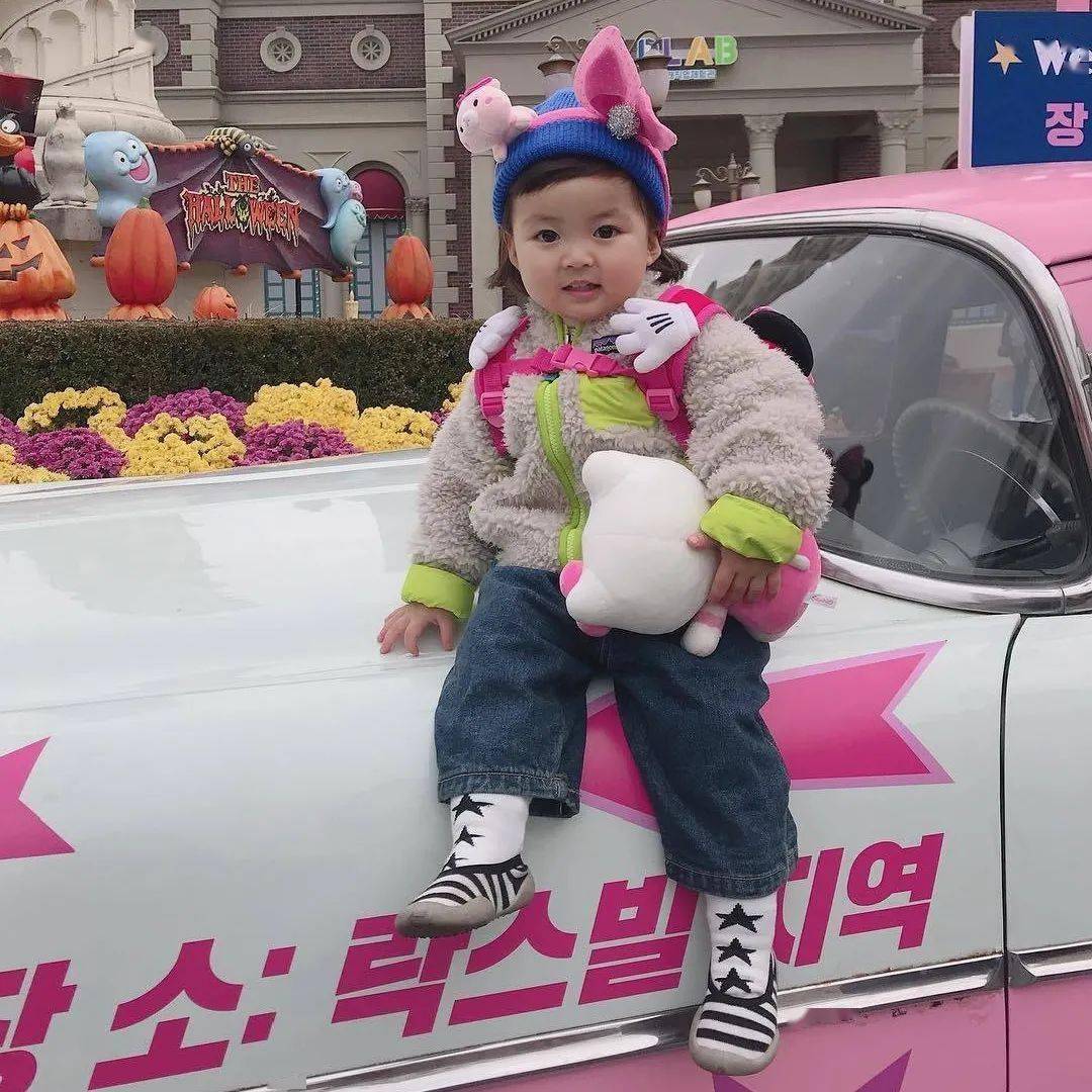 cr|40款高颜值の减龄双肩包，上学通勤就背它！