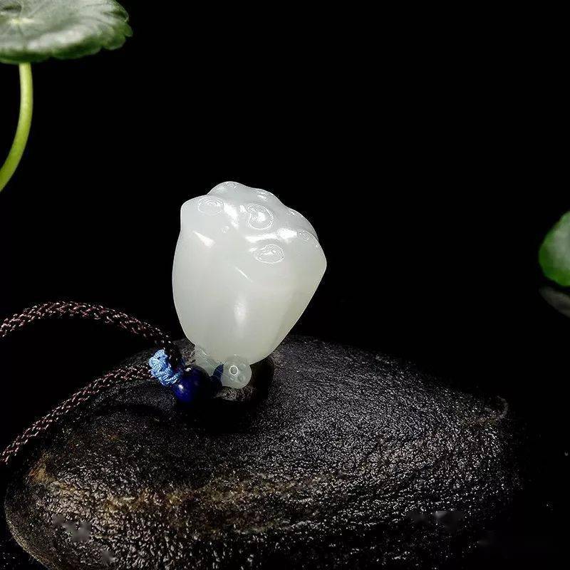 女人|聪明的女人 选择玉石来点缀自己