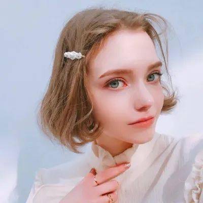 高清女生头像优质短发女头像
