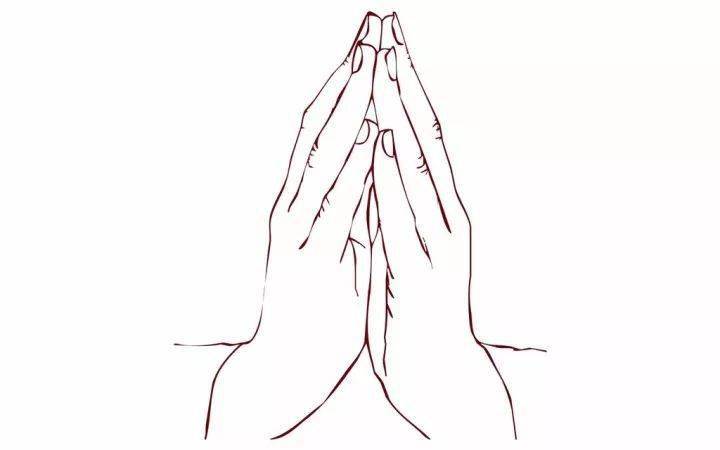 对瑜伽同学们表示敬重的感谢和回报 在瑜伽练习中:我们双手合十在胸前