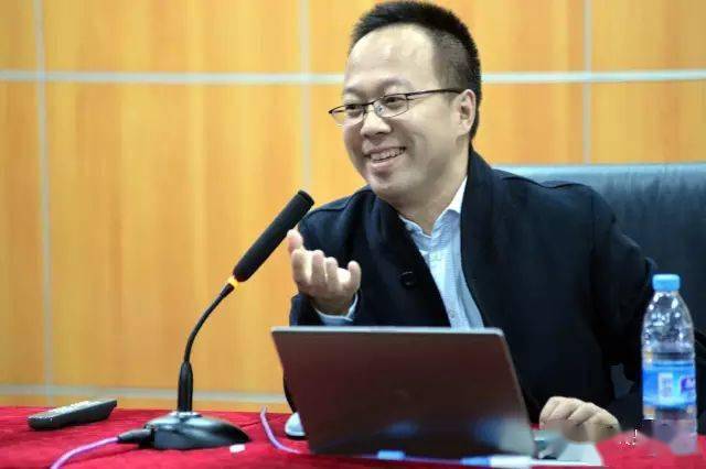 文章|11月股市看好哪个板块？跟住他就行了！