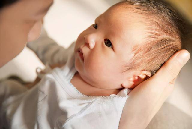 口苦是什么原因吃什么能解决 77162360a8ba4dcfaba94a858b9b4cc8.jpeg