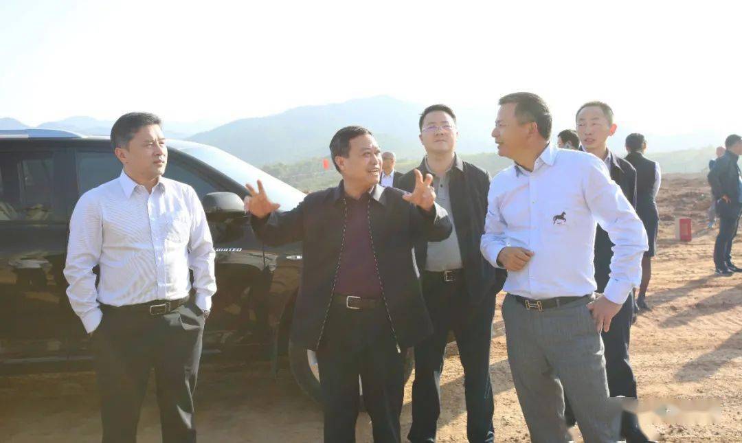 李国兴在赣湘边区域合作宜春产业园(锦源新区)调研_手机搜狐网