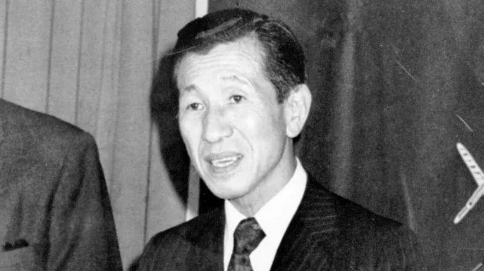 卢邦岛|倒数第二个投降的二战士兵，偷村民食物还和警察硬刚30年