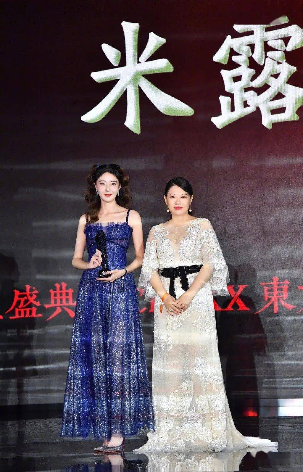 化了4小时"光头"妆,站在镜子前,我太快乐了|专访米露