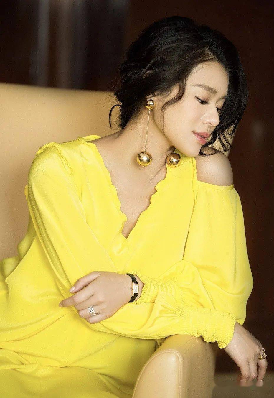 珠宝|女明星复出只拼业务能力？珠宝造型才是新“战场”！