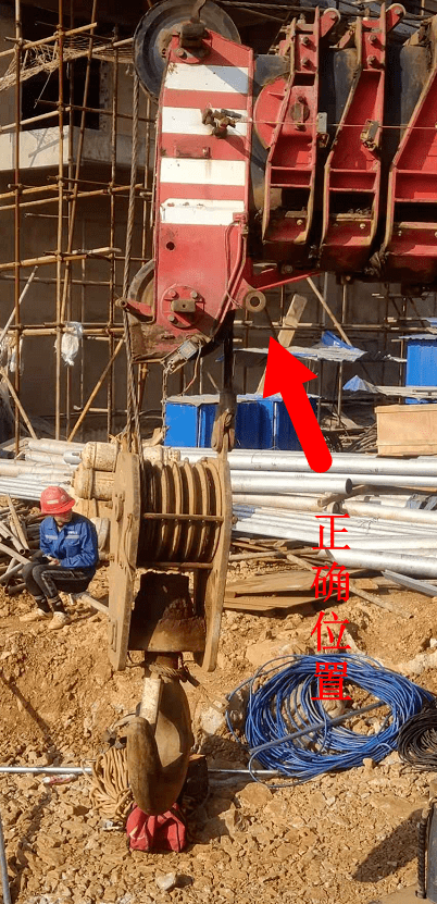 这绝对是泵车师傅教出来的吊车司机.