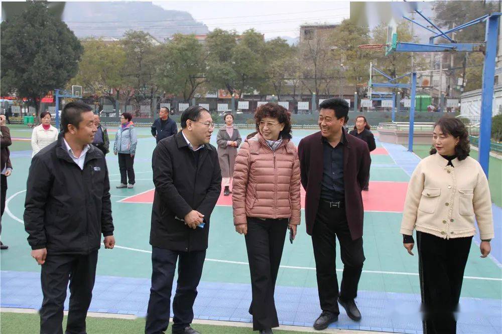 青岛市崂山区人大委员会献爱心捐赠仪式在礼县北城小学举行