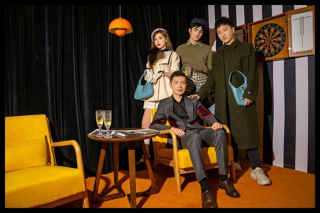 Jackie|70年都不过时的腋下包，全网icon都在背！