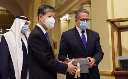 成功|68件流失英国文物成功归国，埃及交还31枚中国古代钱币