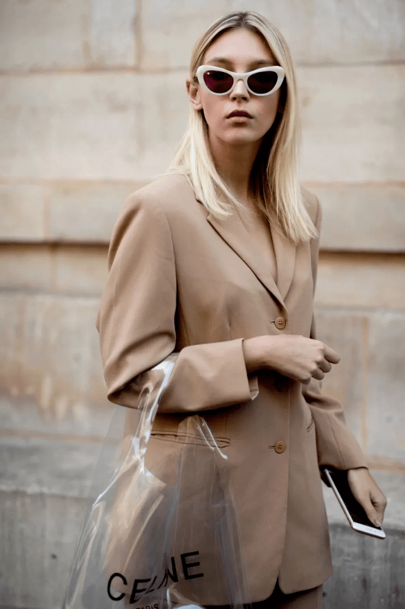 驼色|比驼色更好穿，今年冬天“奶茶色”火了！！