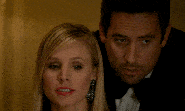 5 the shirt off sb s back 意思是: (某人)仅剩的家当