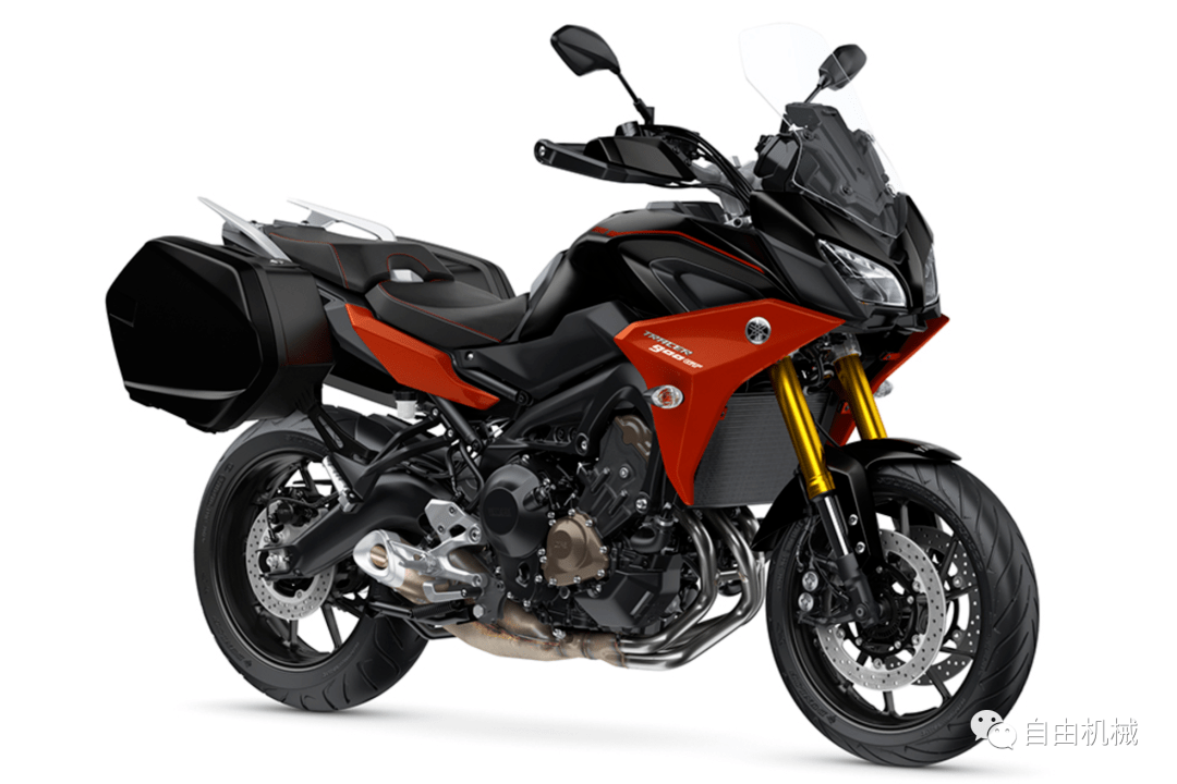 凯旋tiger900GT,凯旋tiger900 low外 观tiger 900pktracer 900 gt相隔两月发布的凯旋tiger 900 gt
