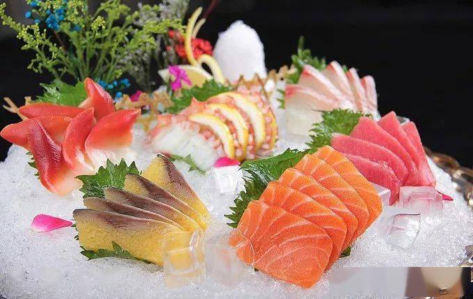 孩子|智商倒退成1岁，那些喂养孩子导致的悲剧……?心痛！3岁宝宝被如此哄逗后