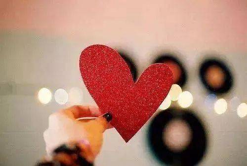 我该怎么感谢你图片 42ef38e41134464d893ee210181b7e5d.jpeg