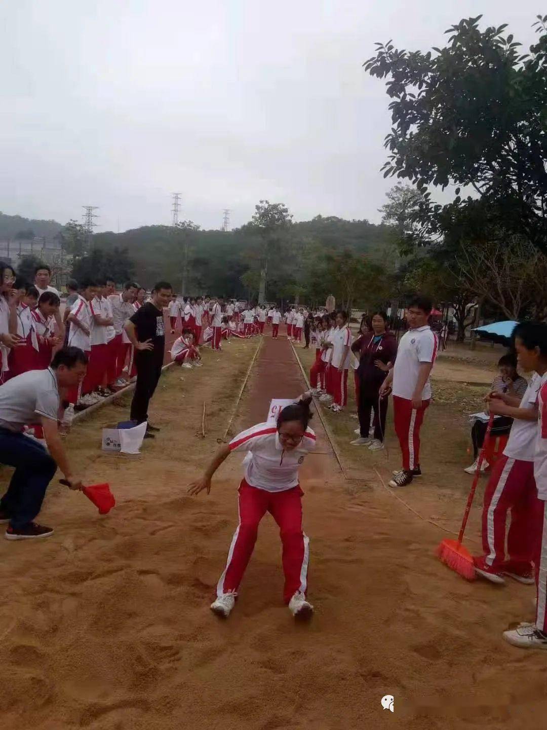 惠安黄塘中学成功举办第三十五届田径运动会