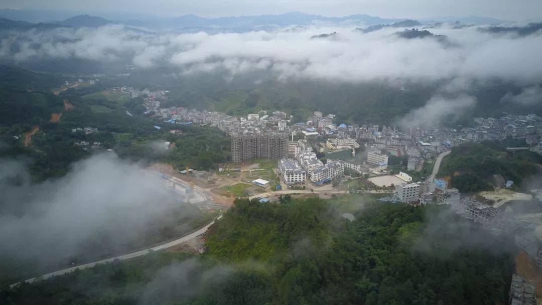 马练瑶族乡全景