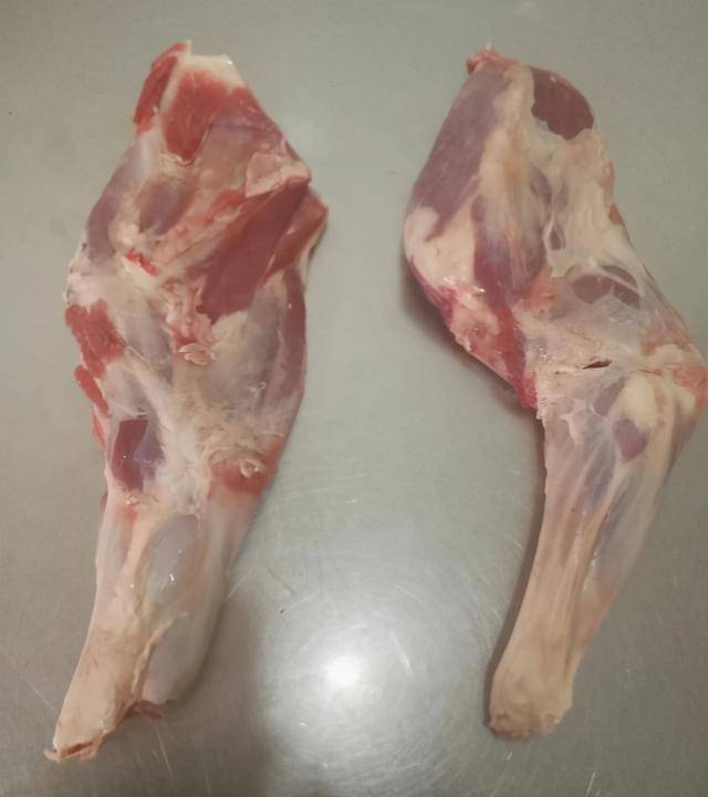 买羊腿时,是前腿好还是后腿好?肉贩:差别很大,建议搞清楚再买