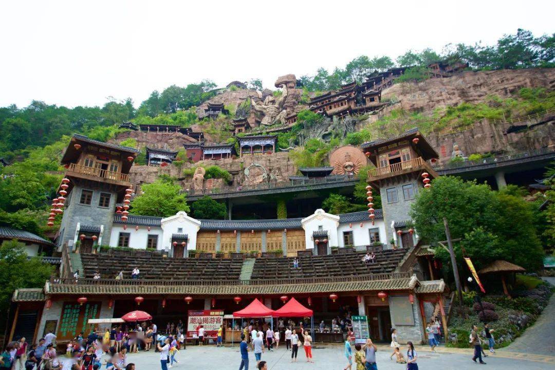 12月5日平远五指石,贵妃谷栈道,南台山大佛寺,梅州客天下,千佛塔景区