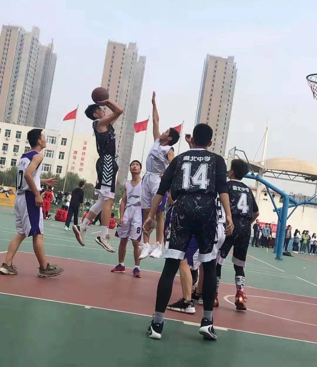 咸阳道北中学被评为全国青少年校园篮球特色学校