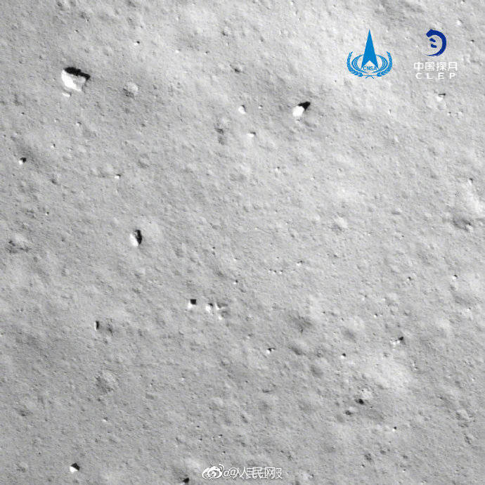 相机|嫦娥五号传回着陆影像图