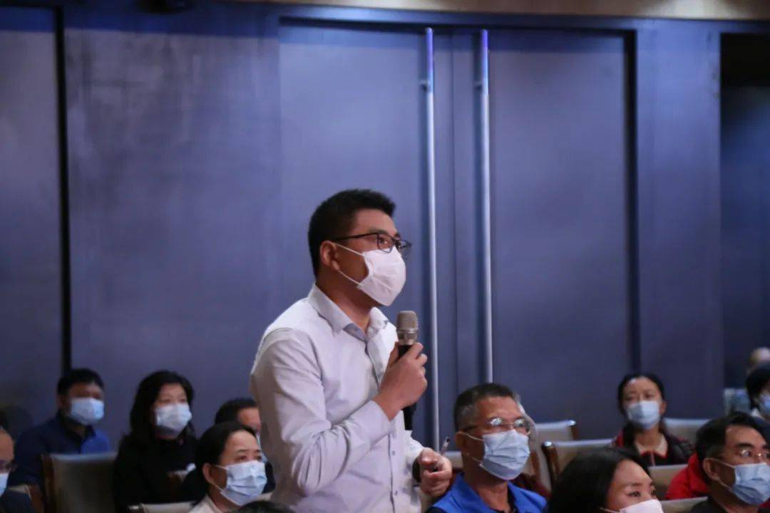 周日现场董卫欣幸福生活从心开始心脑血管疾病预防保健与家庭急救